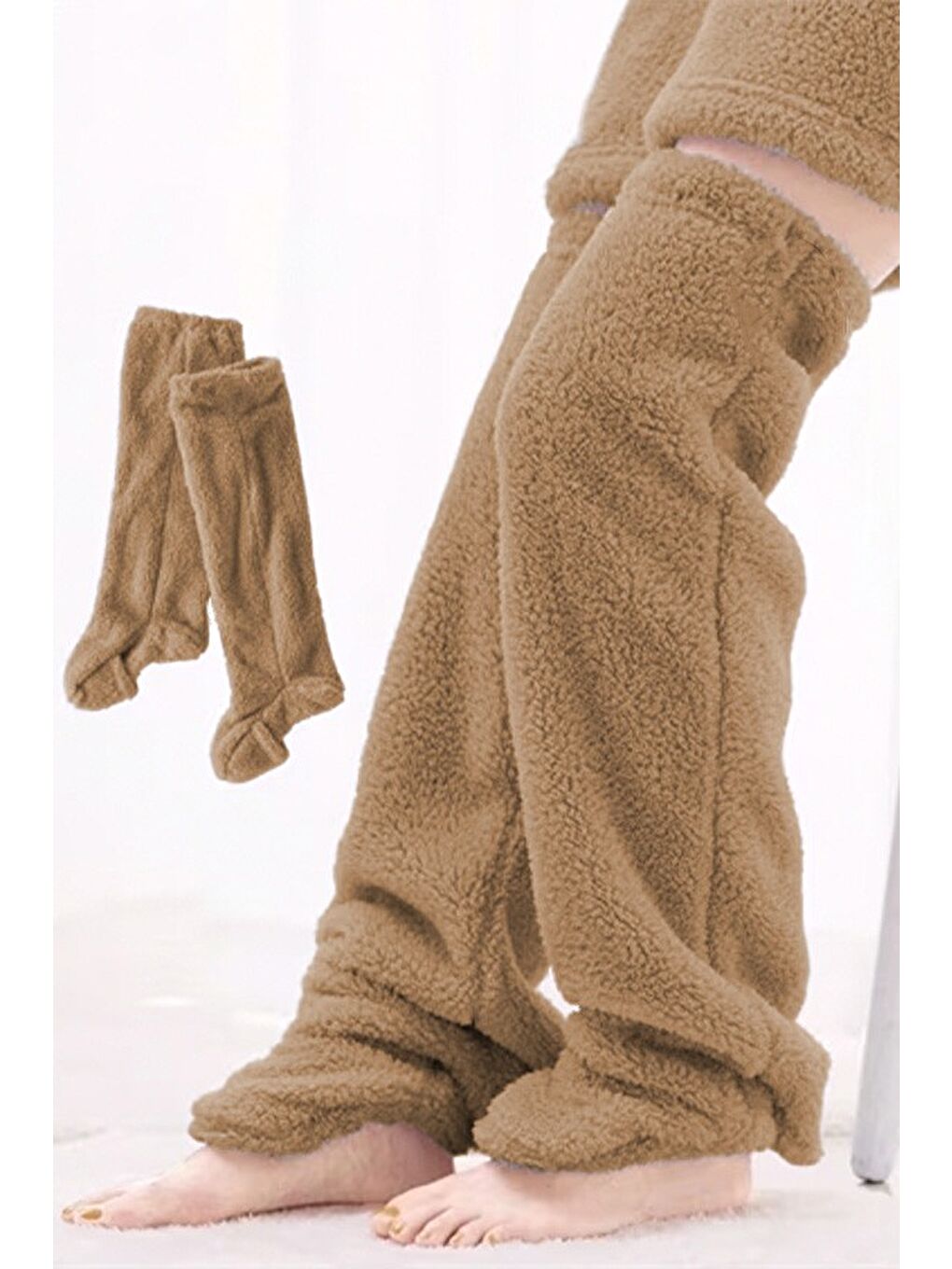 Bej Wellsoft Pelüş Diz Üstü Ev Çorabı Uzun Çorap-1