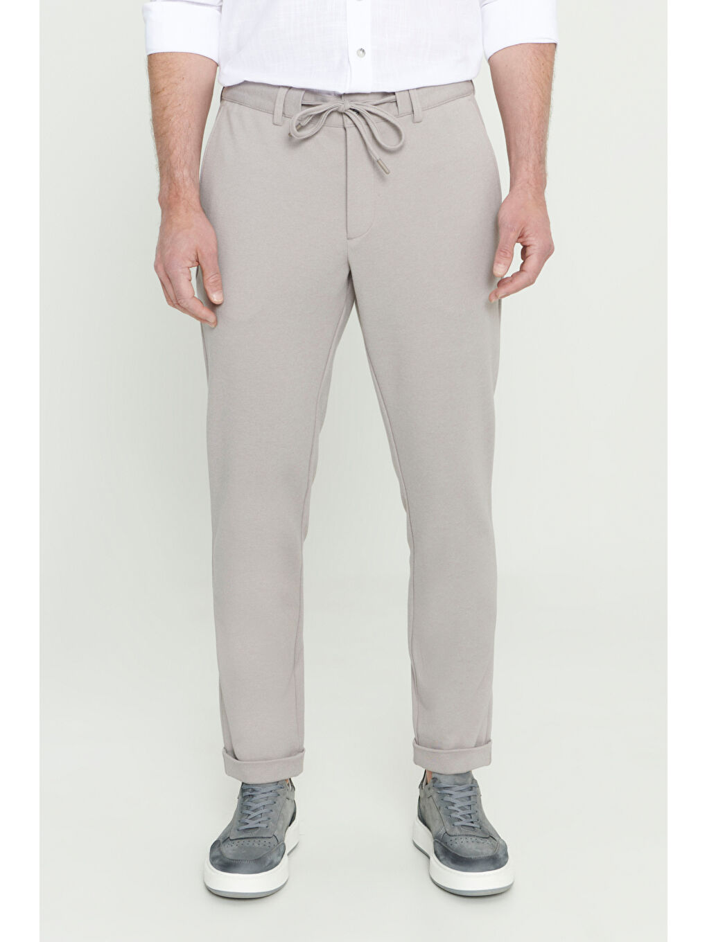Erkek Açık Gri Slim Fit Dar Kesim Beli Bağlamalı Esnek Pantolon
