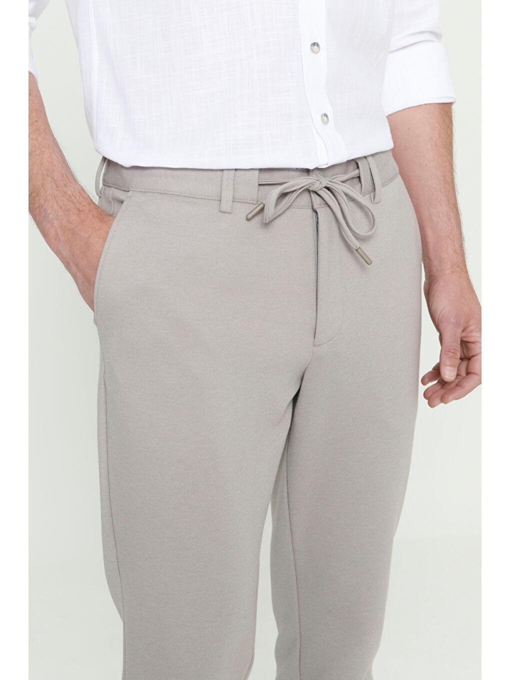 Erkek Açık Gri Slim Fit Dar Kesim Beli Bağlamalı Esnek Pantolon-3