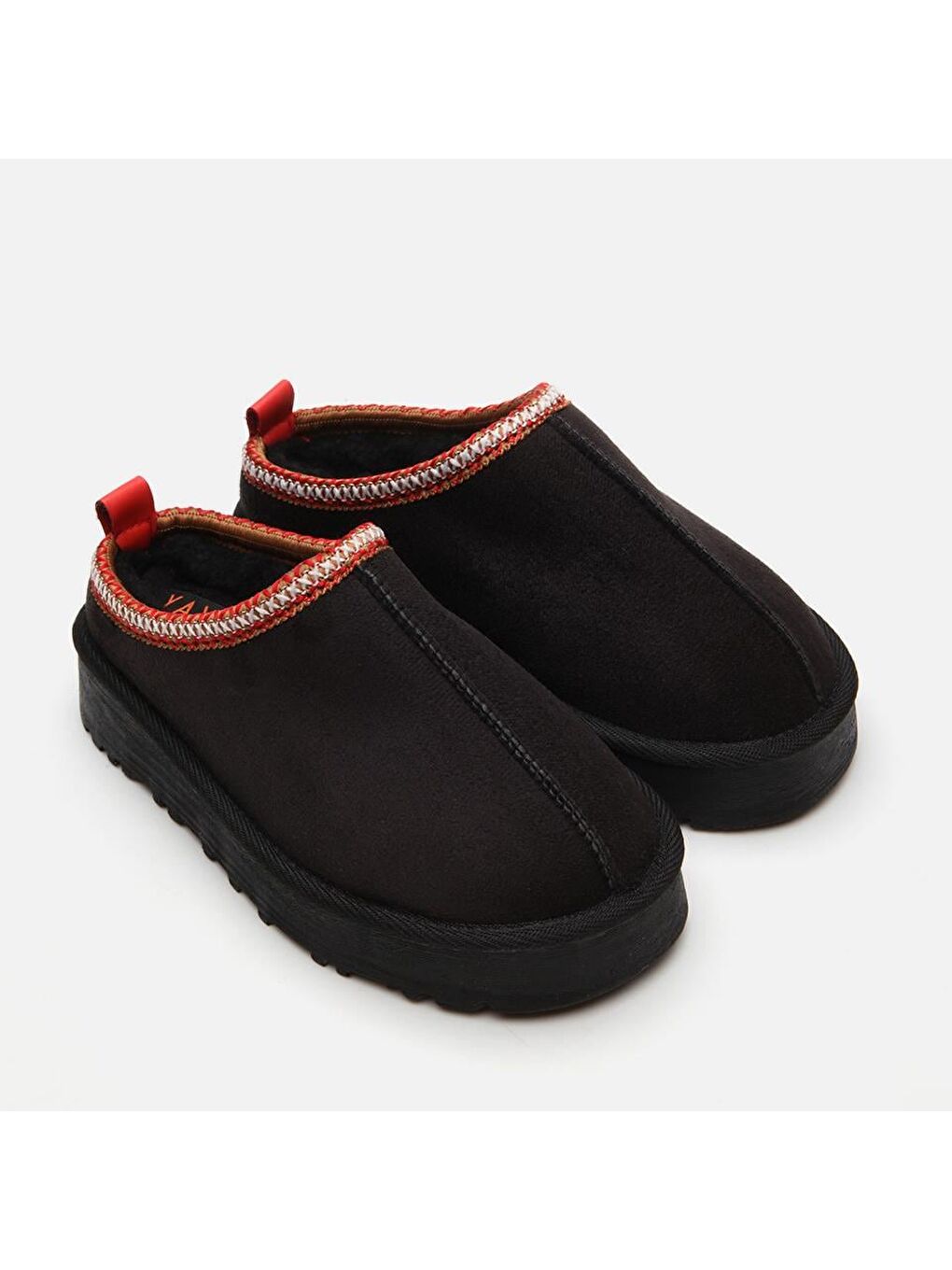 Siyah Kadın Terlik-3