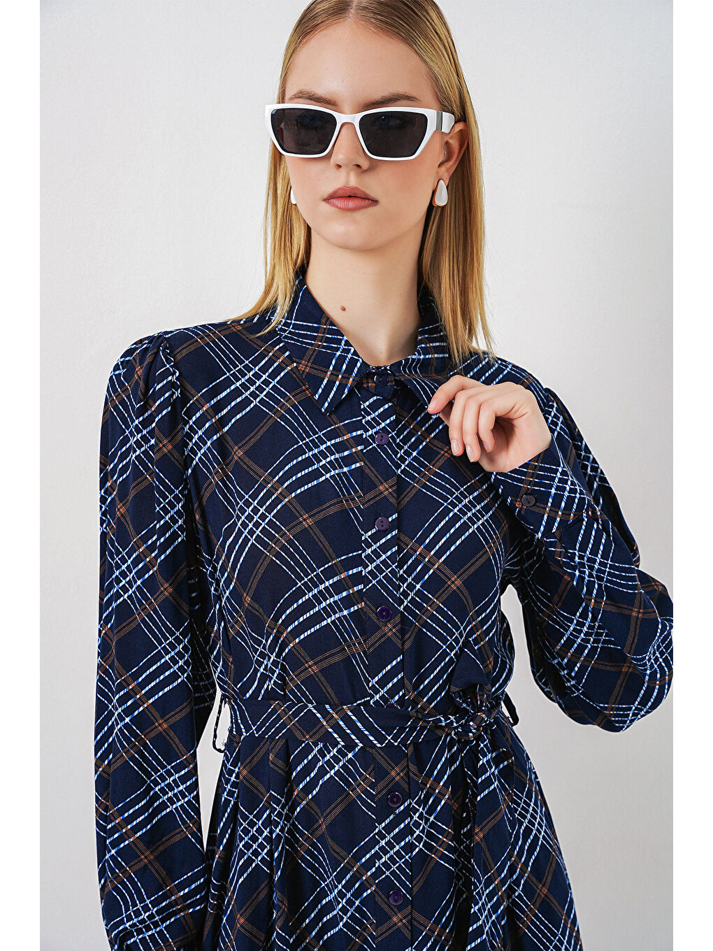 Kadın Boydan Düğmeli Uzun Tesettür Elbise 2588 - Lacivert-1