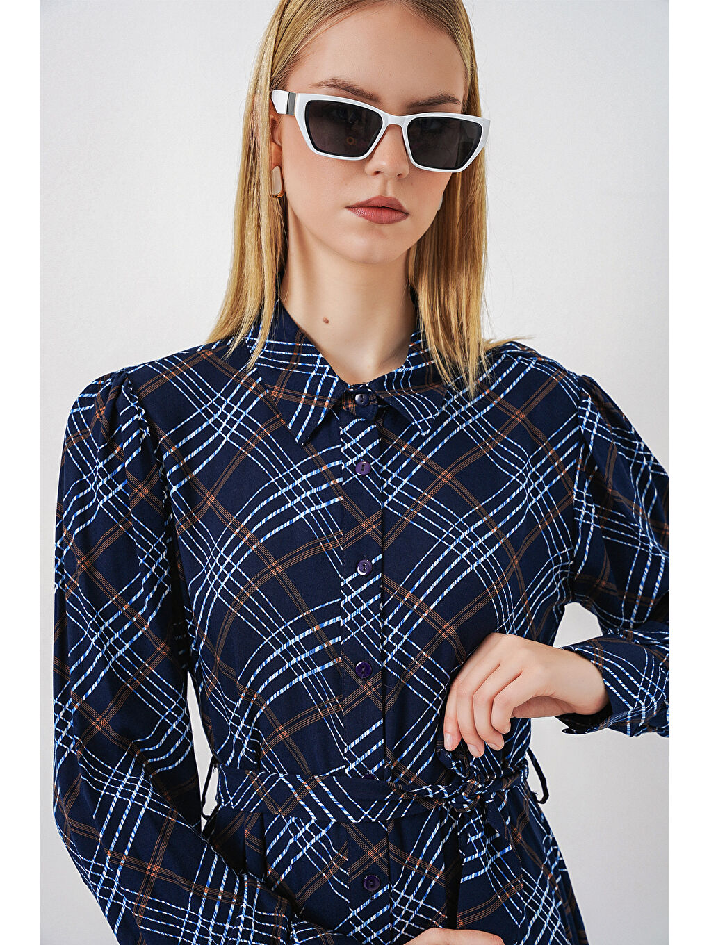 Kadın Boydan Düğmeli Uzun Tesettür Elbise 2588 - Lacivert-4