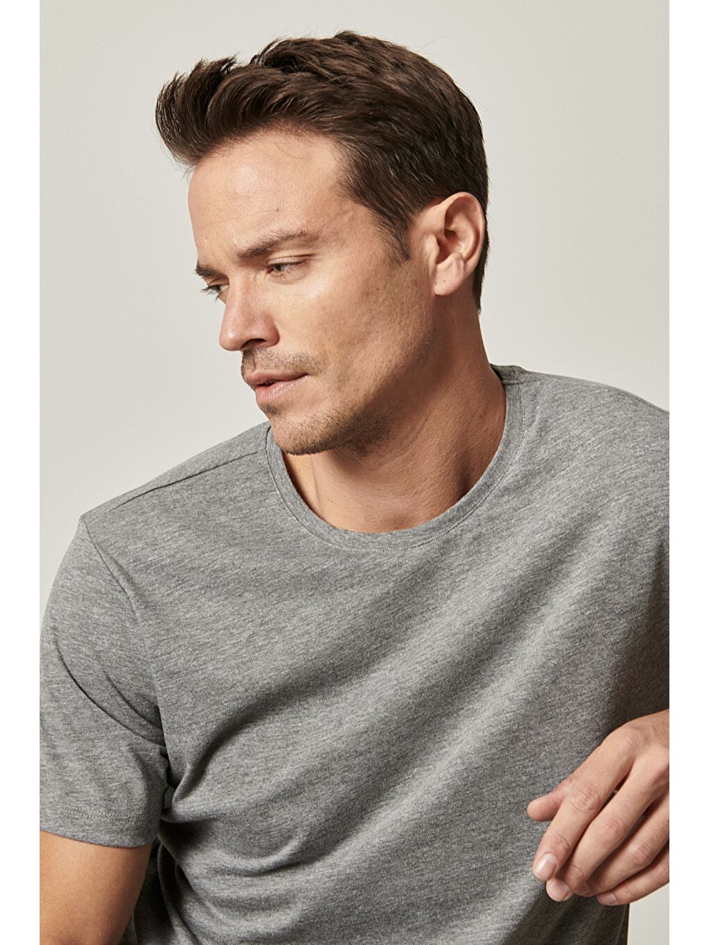 Erkek Siyah-Haki-Gri Melanj Slim Fit Bisiklet Yaka 3'lü Düz Tişört Paketi-1