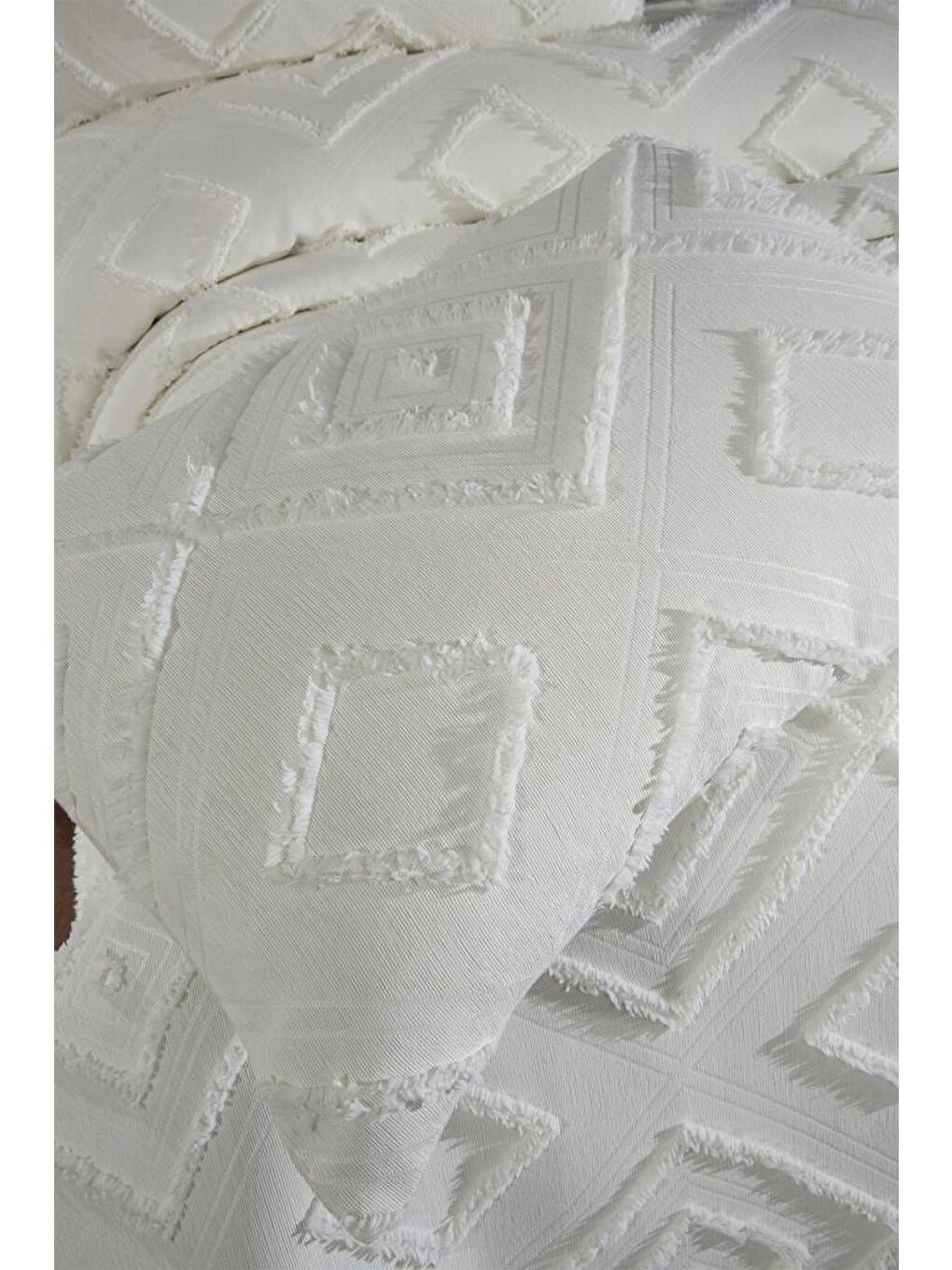 Ekru Samira 3 Parça Çift Kişilik Pike Takımı Krem-3