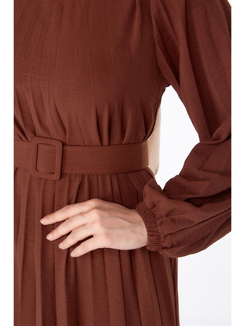 Bisiklet Yaka Kadın Kahverengi Piliseli Tesettür Elbise- 25381-4
