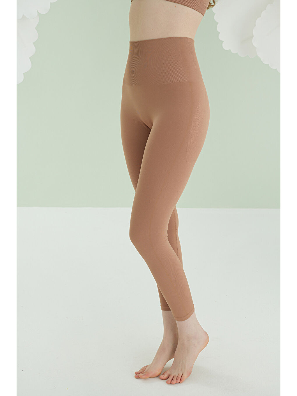 Bej Vizon Dikişsiz Yüksek Bel Toparlayıcı Tayt-1