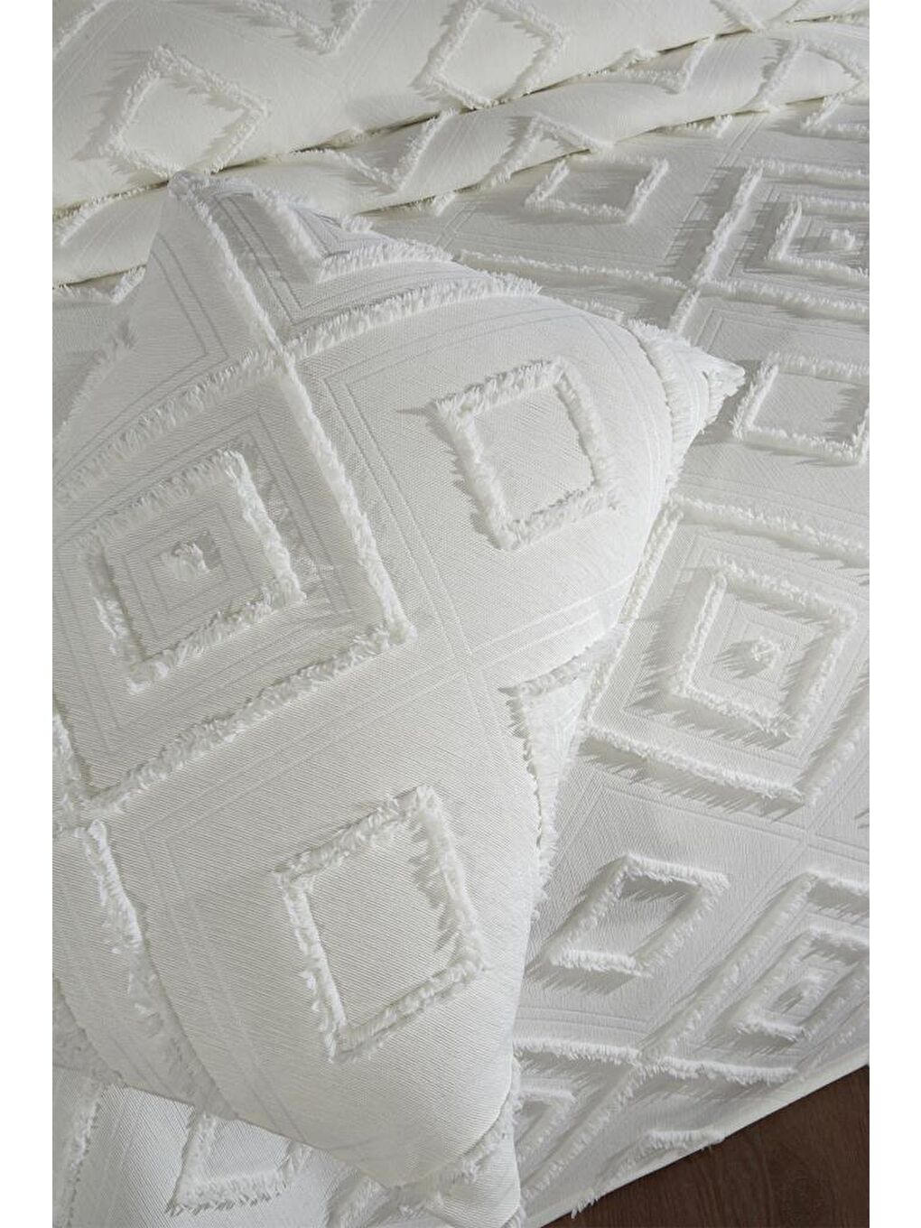 Ekru Samira 3 Parça Çift Kişilik Pike Takımı Krem-5