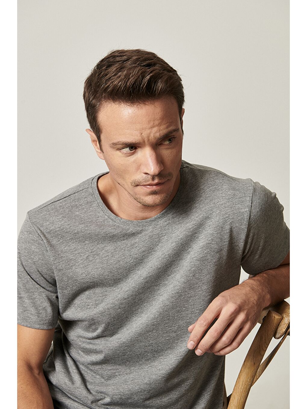 Erkek Siyah-Haki-Gri Melanj Slim Fit Bisiklet Yaka 3'lü Düz Tişört Paketi-11