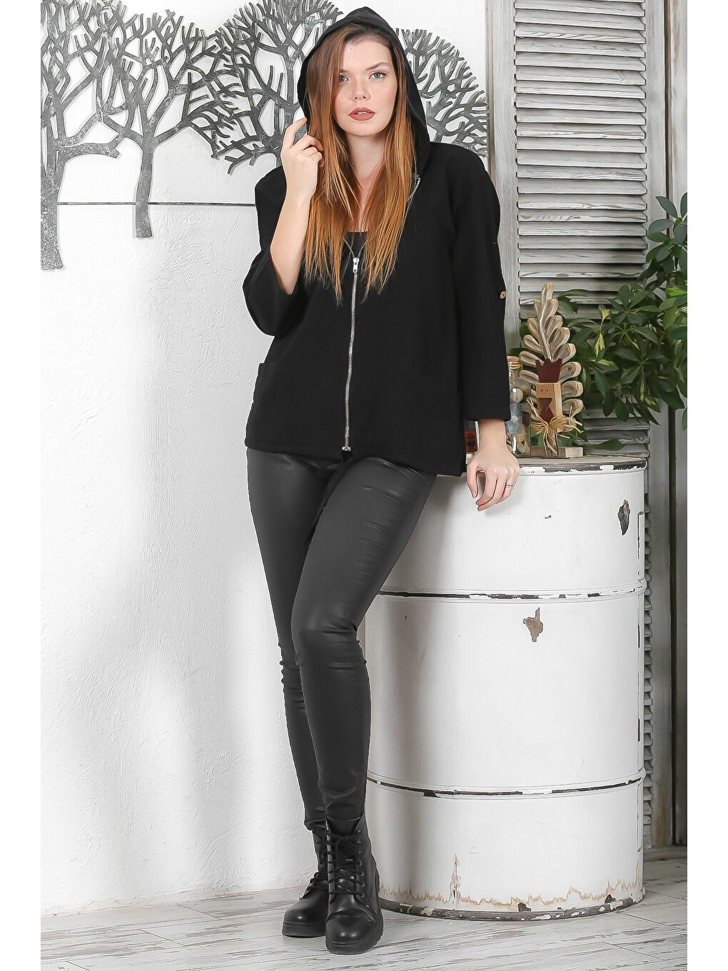 Siyah Kapüşonlu Düğmeli Uzun Kollu Fermuarlı Çift Cepli Yıkamalı Casual Dokuma Kapüşonlu Ceket-2