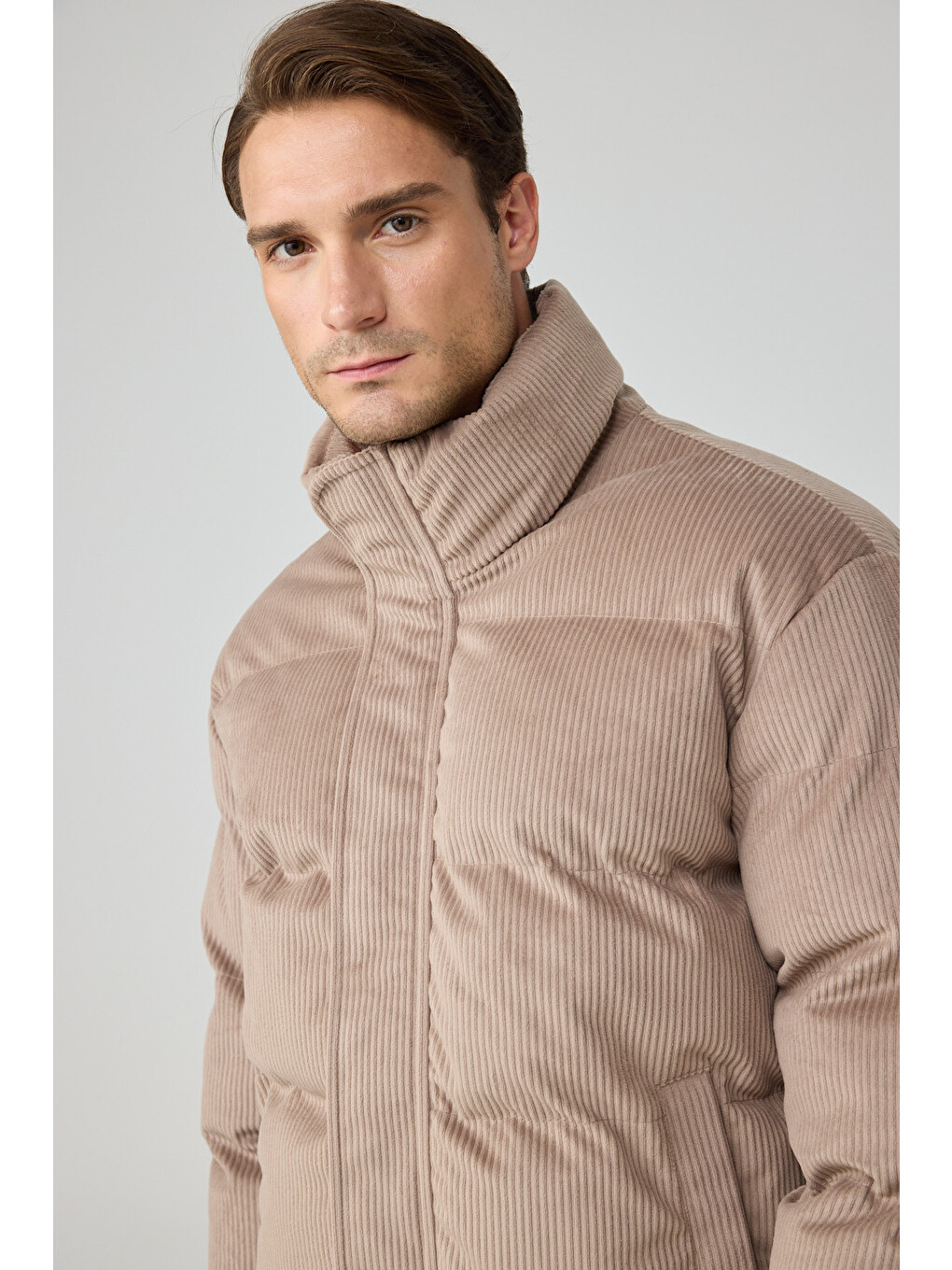 Erkek Su Geçirmez Kadife Puffer Şişme Mont Bej 4346dngr-6