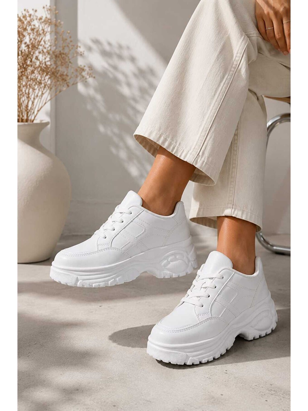 Beyaz Kadın Günlük Kullanım, 6 Cm Yükseltilmiş Tabanlı, Bağcıklı, Spor Sneakers-3