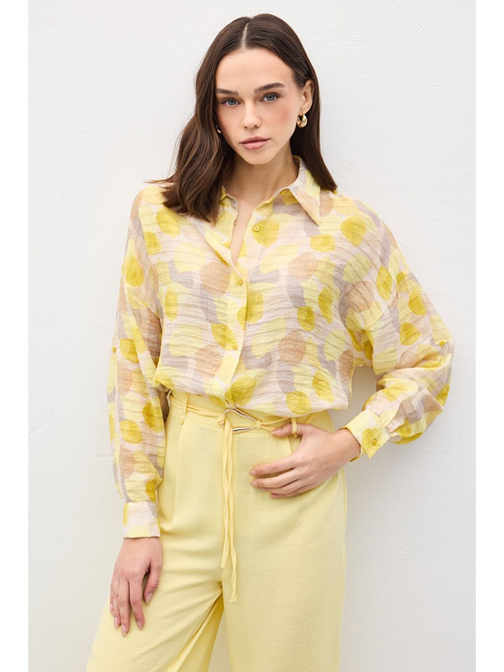 Kolu Katlamalı İnce Gömlek - Sarı-2