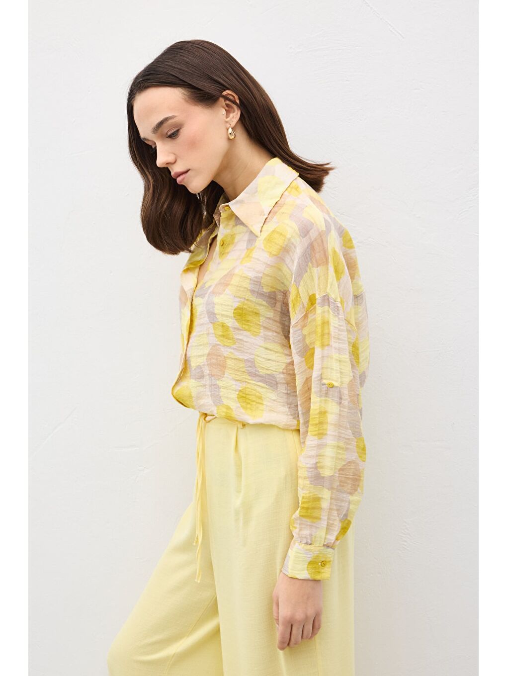 Kolu Katlamalı İnce Gömlek - Sarı-4