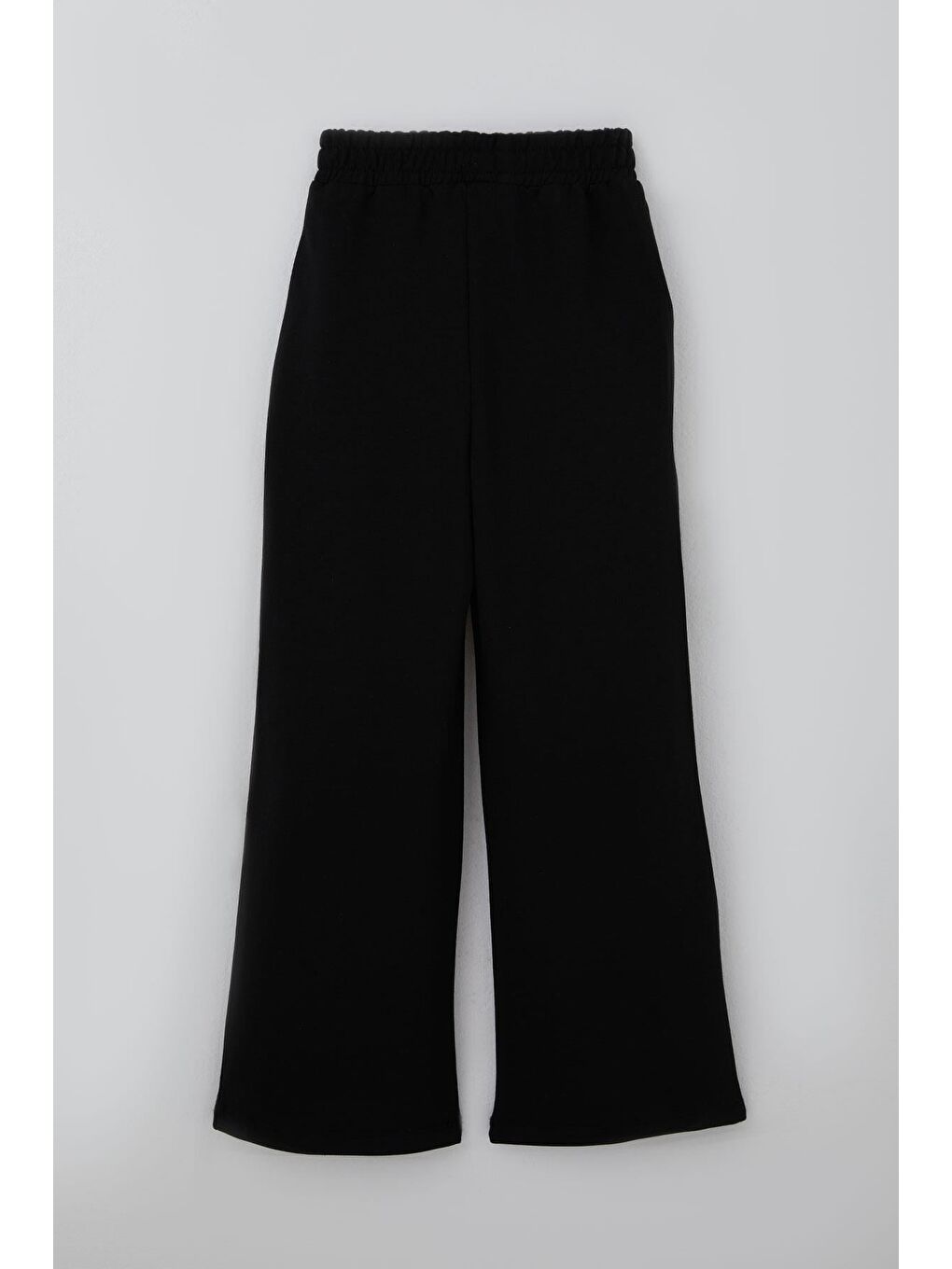 Kız Çocuk Pantolonlu Takım Arma Detaylı Pantolonu Fiyonk Aksesuarlı Siyah (6-12 Yaş)-4