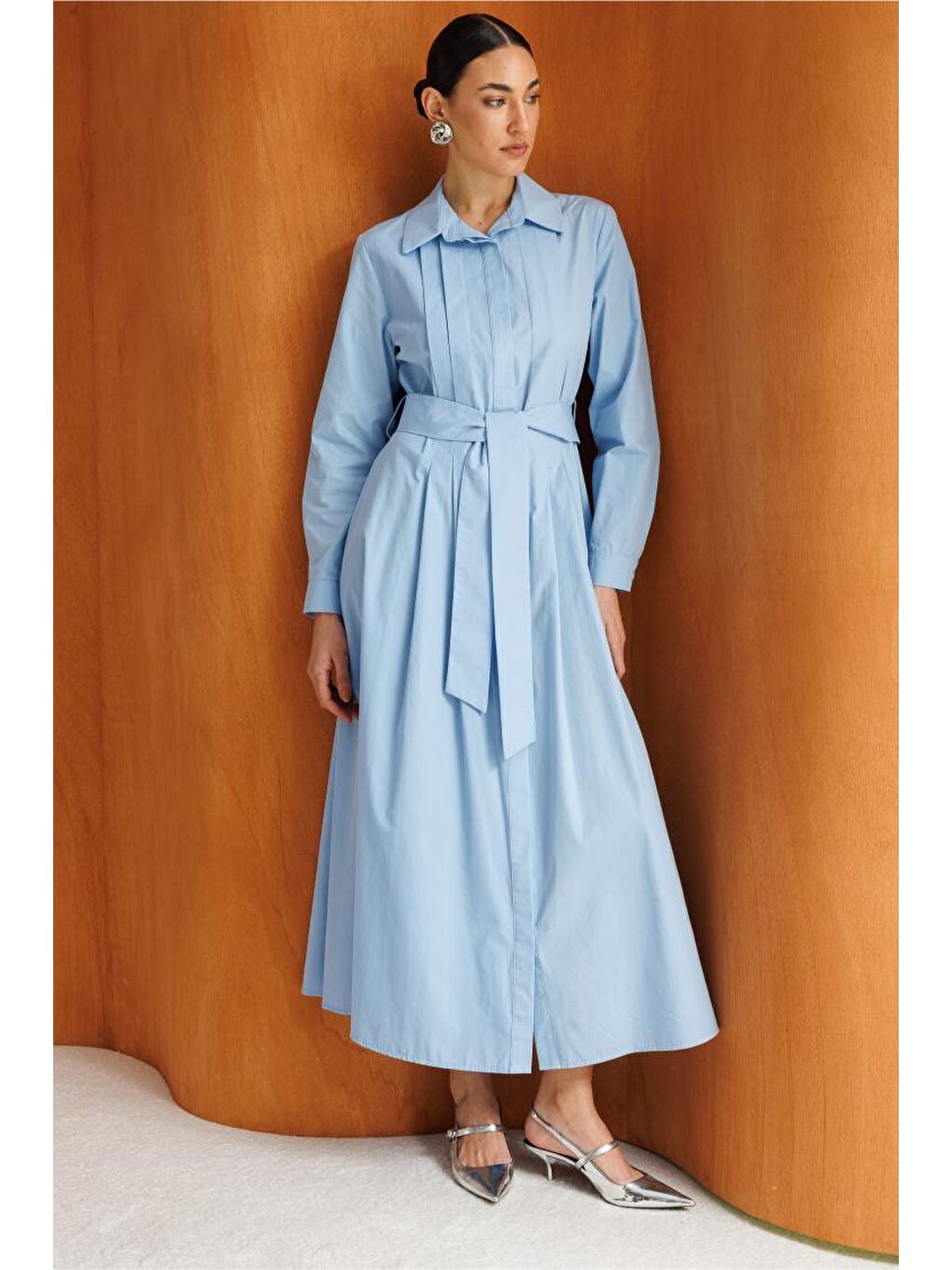 Premium Saf Pamuk Açık Mavi Piliseli Uzun Elbise-2