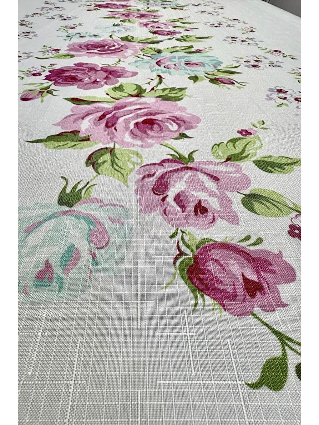 Karışık Rosella Dertsiz Masa Örtüsü 150x220 cm-3