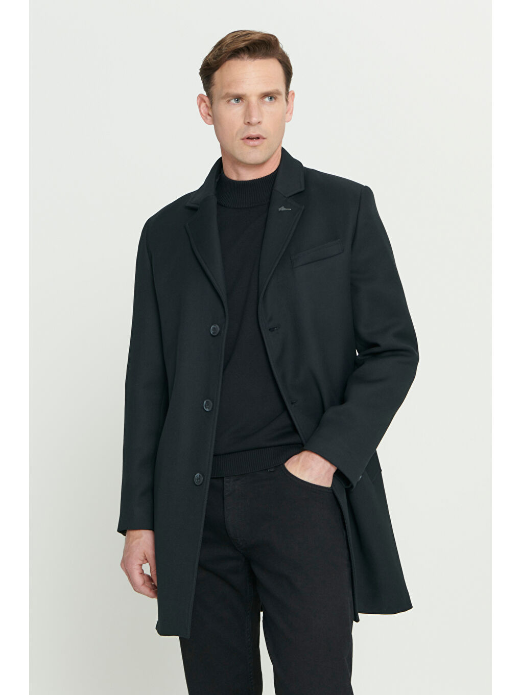 Erkek Siyah Standart Fit Normal Kesim Mono Yaka Desenli Kaban-2