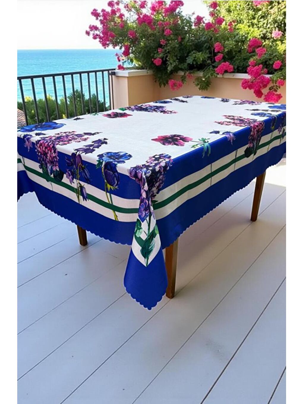 Karışık Marina Dertsiz Masa Örtüsü 120x150 cm