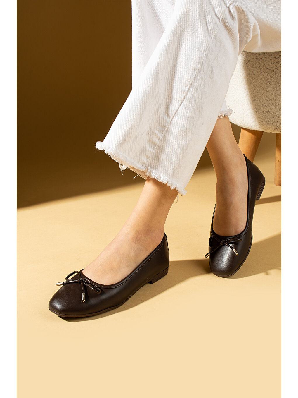 Kahverengi Fiyonk Detaylı Rahat Taban Kadın Babet 57-34-25Cilt-2