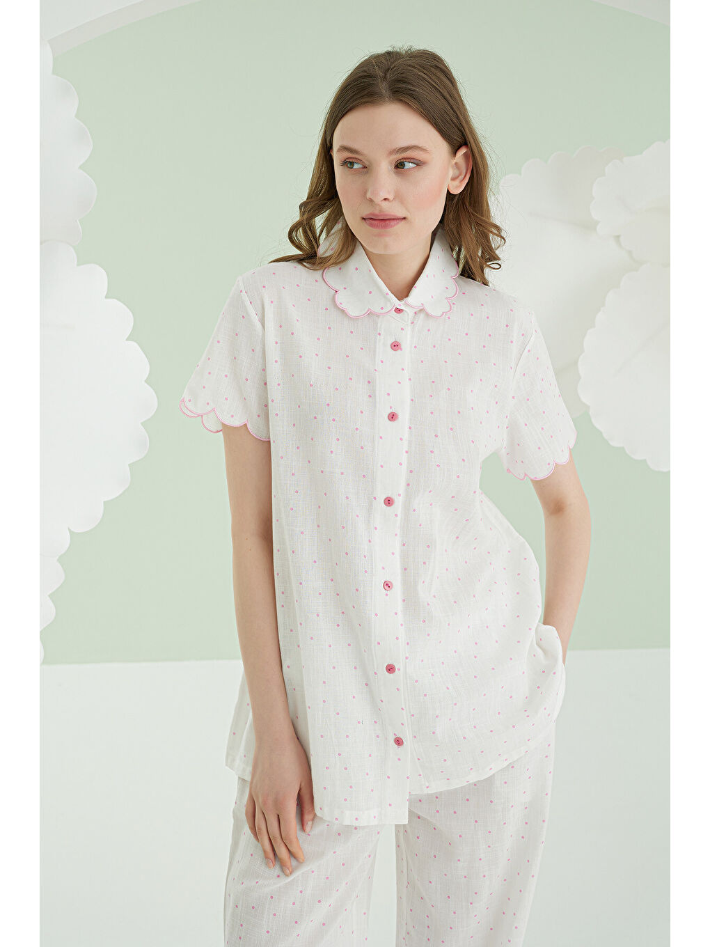 Pembe Puantiyeli Önden Düğmeli Pijama Takımı-1