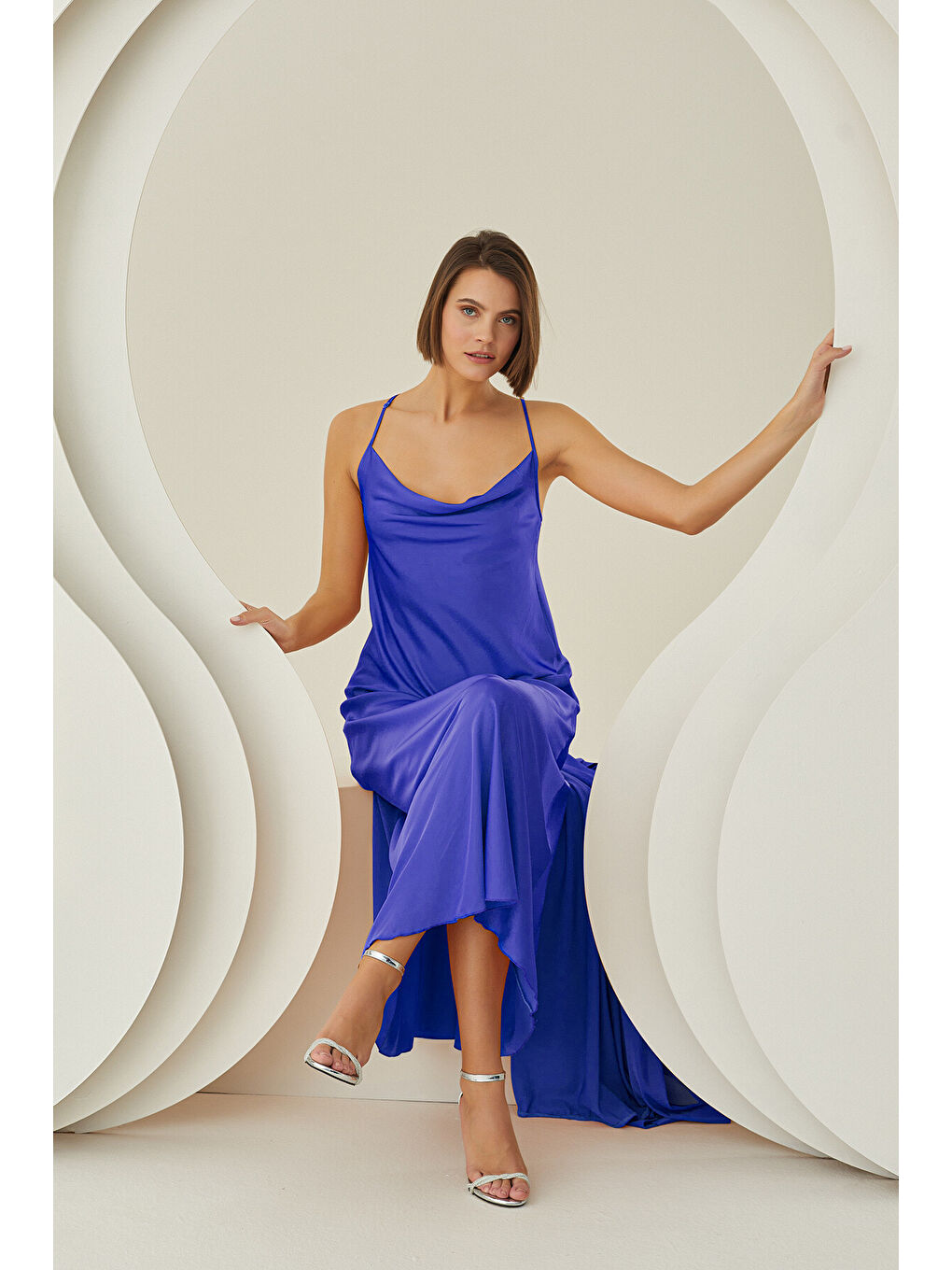 Saks Mavi Silky Saten Uzun Tek Gecelik