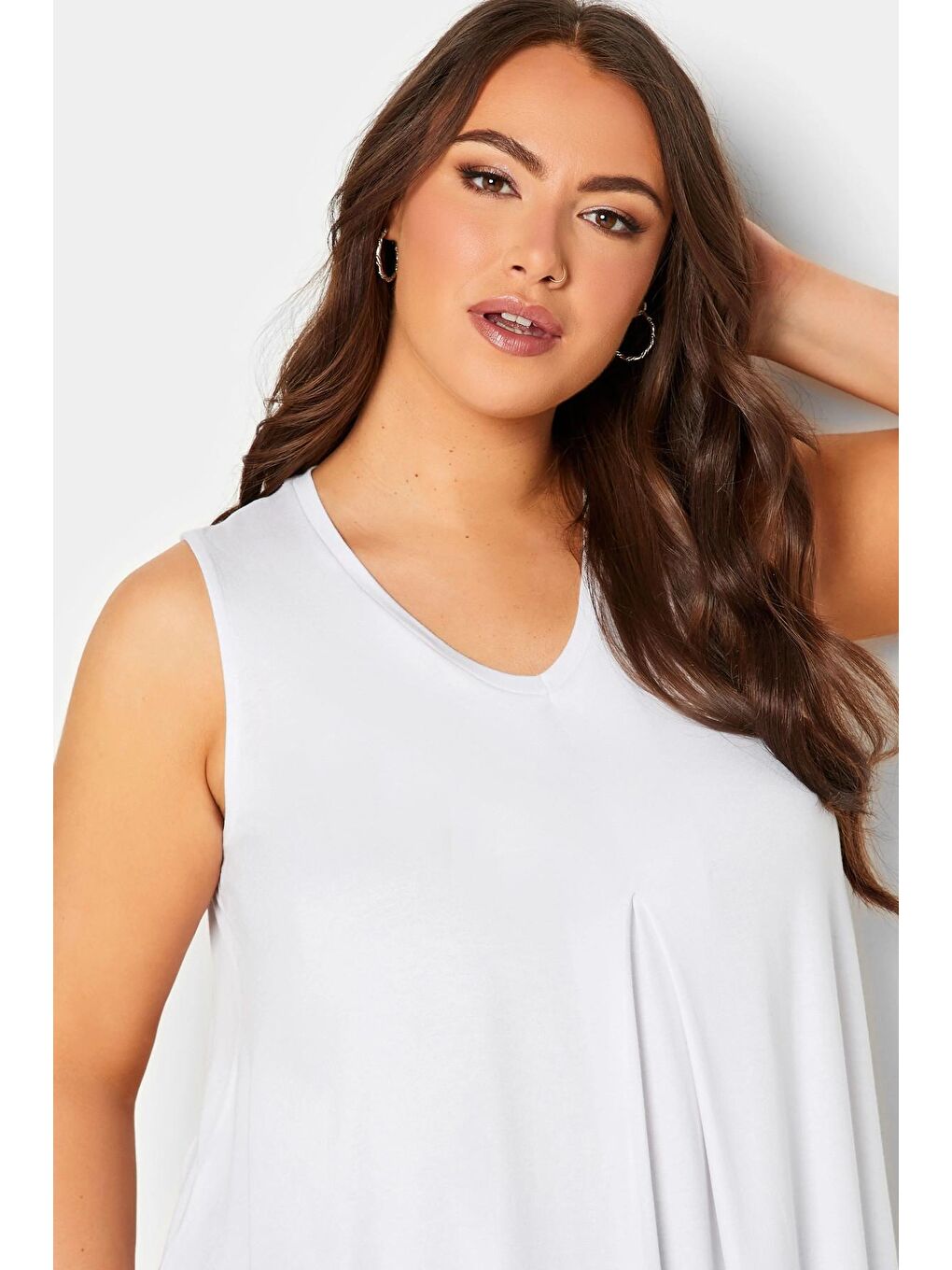 Beyaz Büyük Beden Sıfır Kol V Yaka Eteği Bollaşan Basic Bluz 191310-3