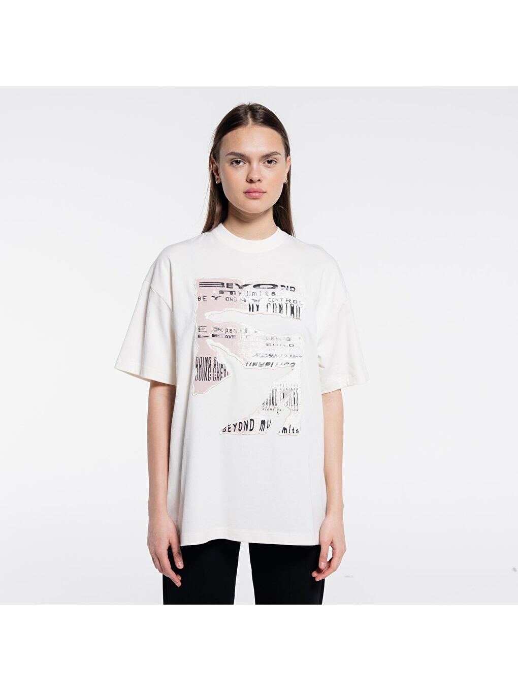 Friday Offset Sam Kadın Ekru %100 Pamuk Ekstra Oversize Bisiklet Yaka Tişört - 2
