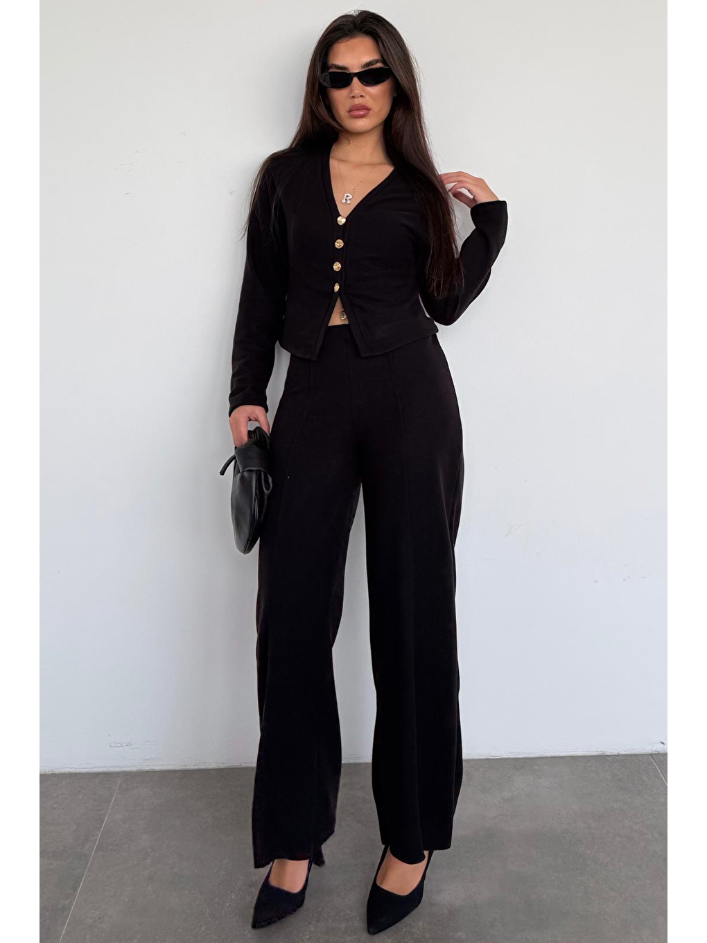 Siyah Düğmeli Yumuşak Dokunuşlu İkili Hırka Pantolon Takım Mg2651-1