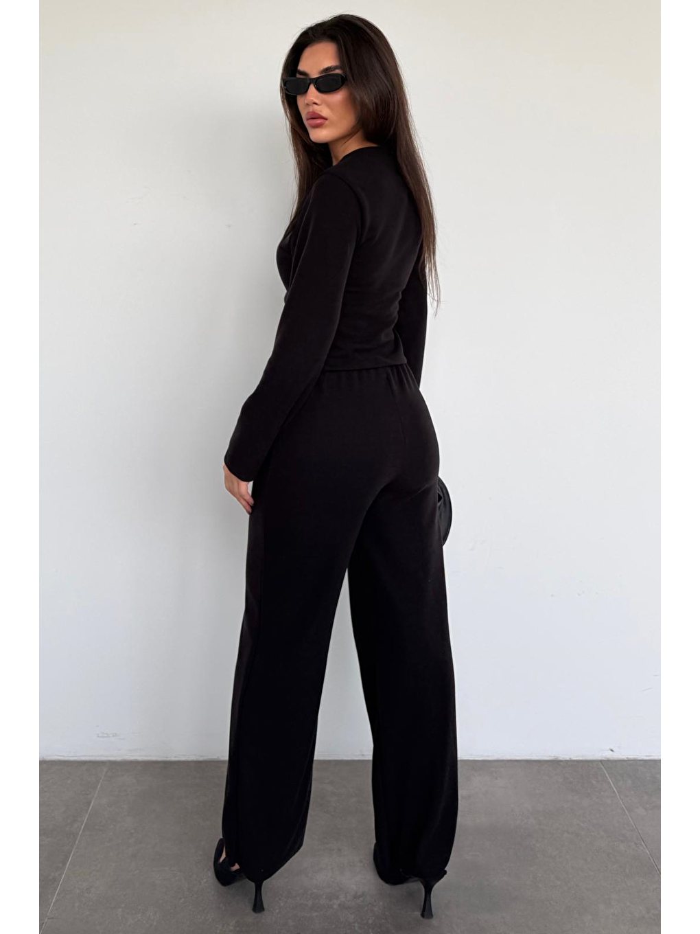 Siyah Düğmeli Yumuşak Dokunuşlu İkili Hırka Pantolon Takım Mg2651-2