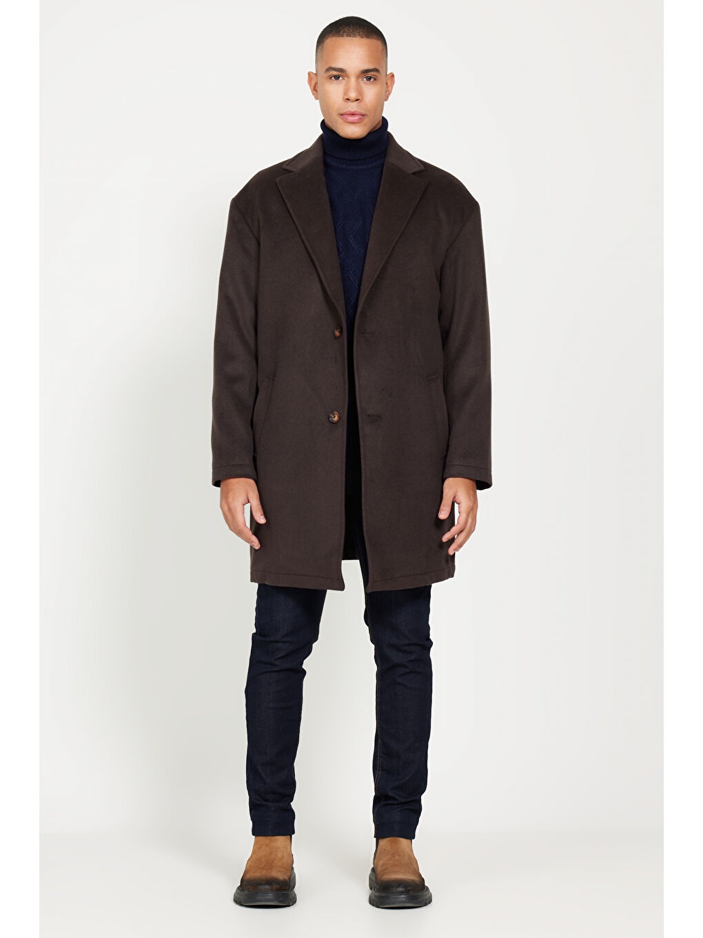 Erkek Kahverengi Oversize Fit Bol Kesim Mono Yaka Desenli Palto-4