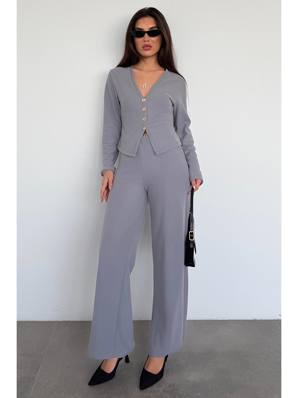 Gri Füme Düğmeli Yumuşak Dokunuşlu İkili Hırka Pantolon Takım Mg2651