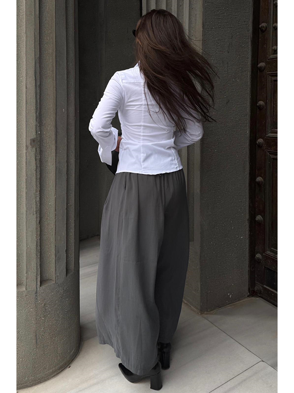 Antrasit  Rahat Kesim Pileli Cepli Kadın Etek Pantolon Mg2693-3