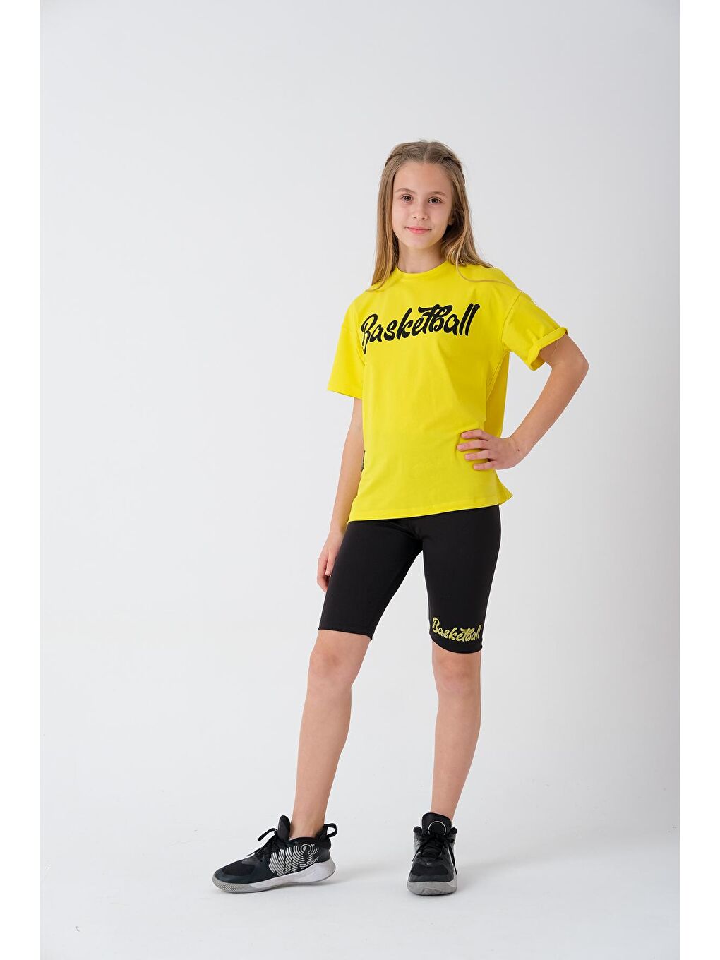 Sarı Yazı Baskılı Şort Tayt ve Tişörtlü Kız Çocuk Takım 13856-1