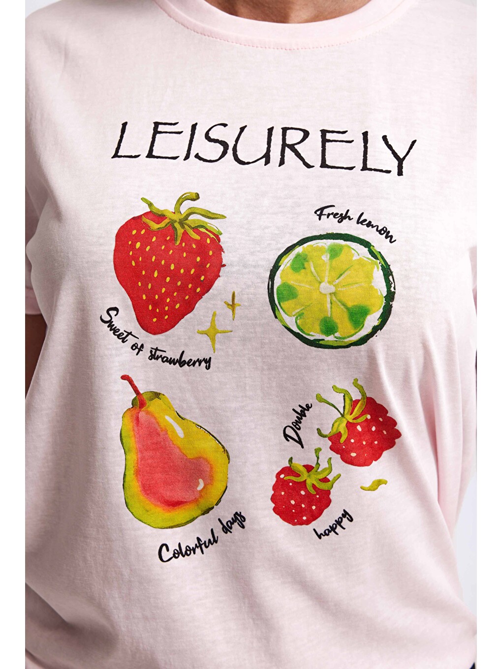 Kadın Pembe Meyve Baskılı Bol Kesim Tasarım T-shirt-1