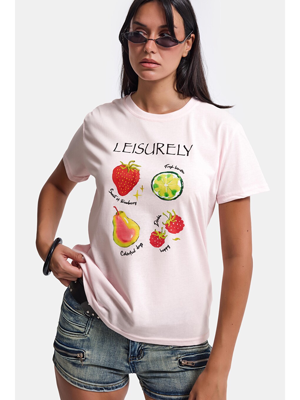 Kadın Pembe Meyve Baskılı Bol Kesim Tasarım T-shirt-2