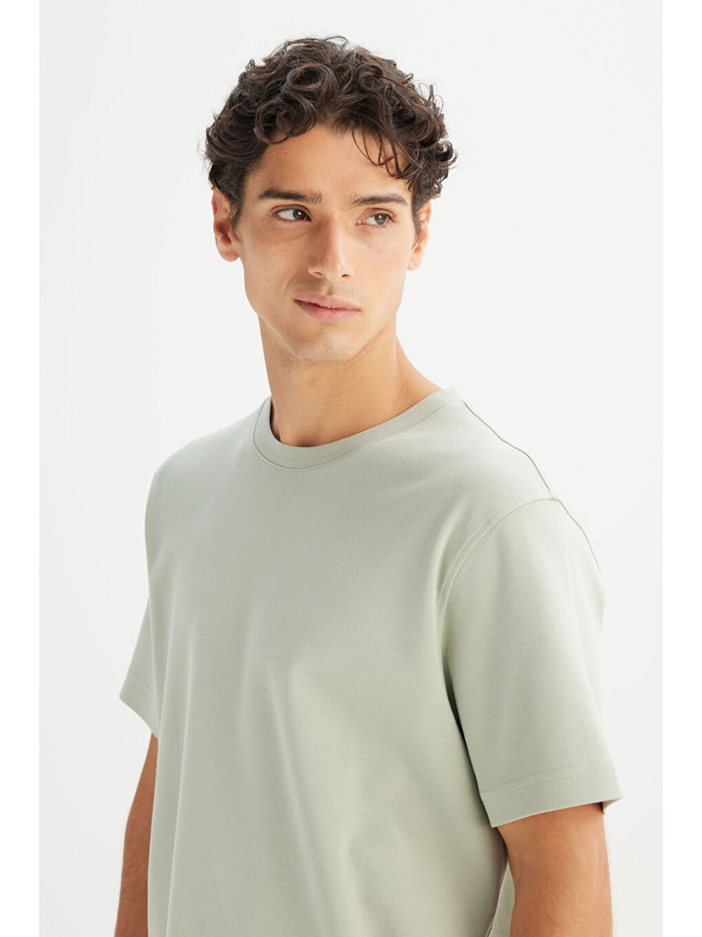 Yeşil %100 Pamuk Regular Fit Bisiklet Yaka Basic Tişört-3