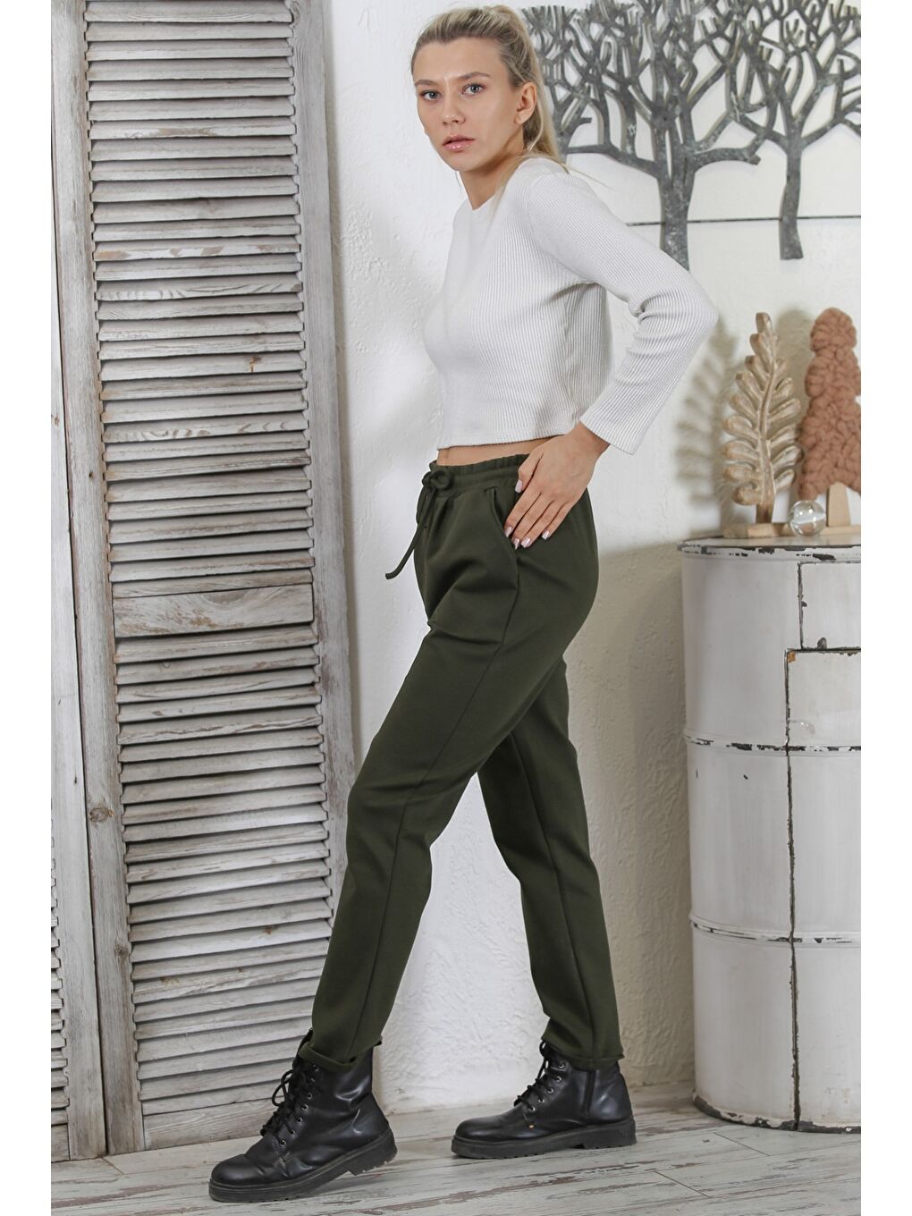 Koyu Haki Cepli Örme Lastikli ve Bağlamalı Bel Duble Paça Casual İnterlok Eşofman Altı-2