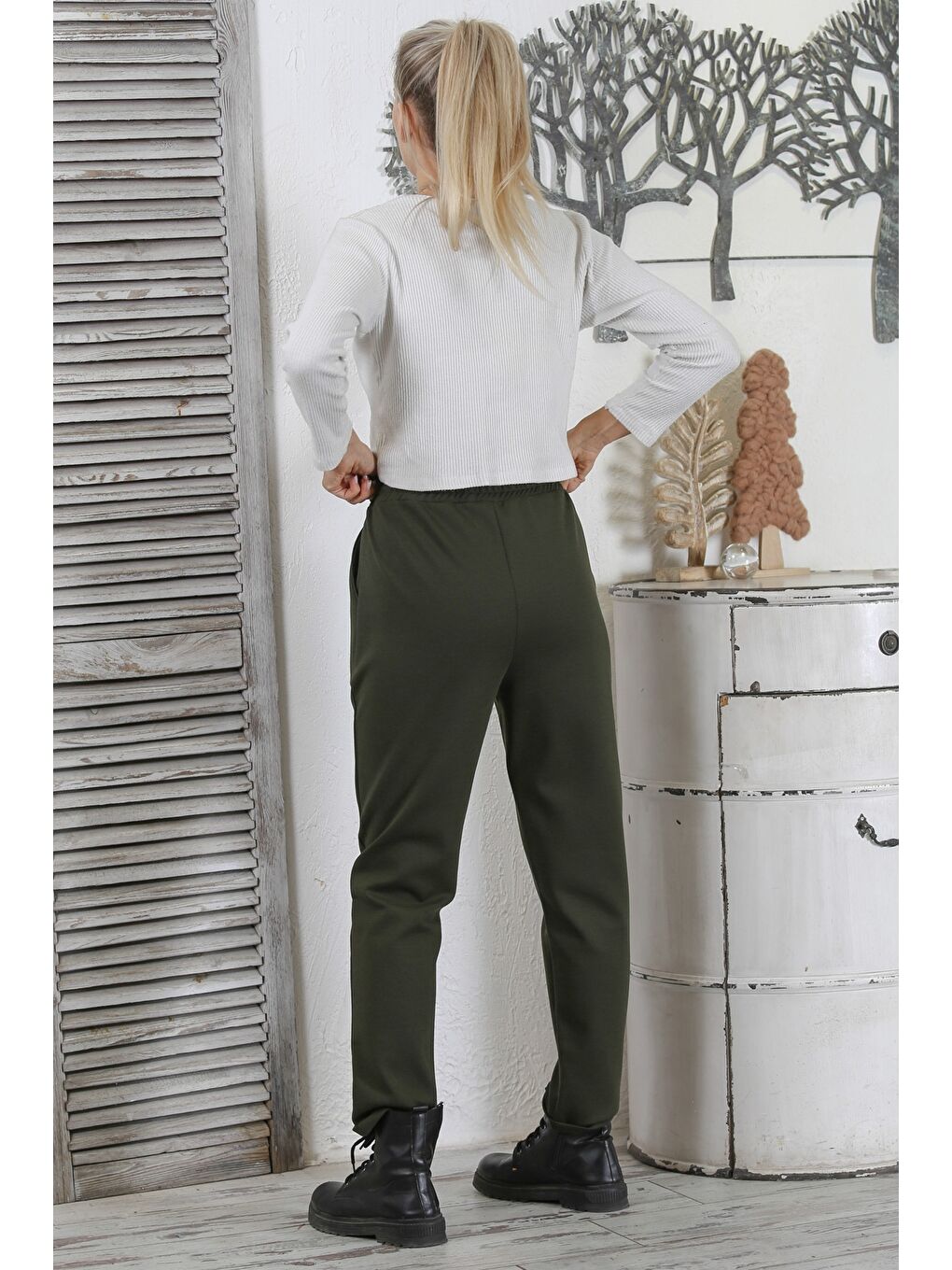 Koyu Haki Cepli Örme Lastikli ve Bağlamalı Bel Duble Paça Casual İnterlok Eşofman Altı-4