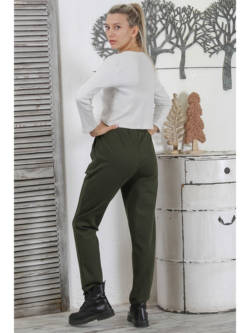 Koyu Haki Cepli Örme Lastikli ve Bağlamalı Bel Duble Paça Casual İnterlok Eşofman Altı-5