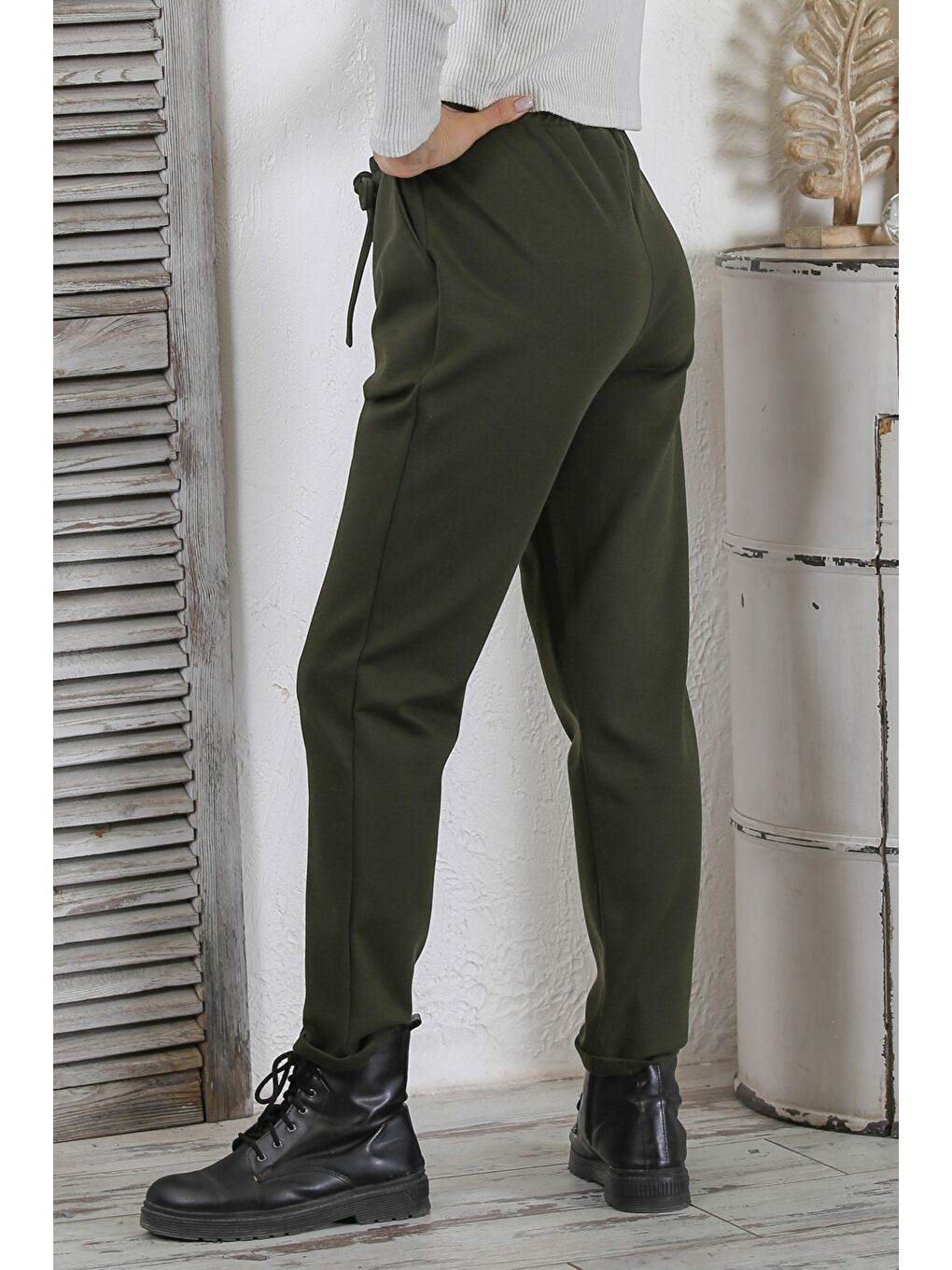 Koyu Haki Cepli Örme Lastikli ve Bağlamalı Bel Duble Paça Casual İnterlok Eşofman Altı-6