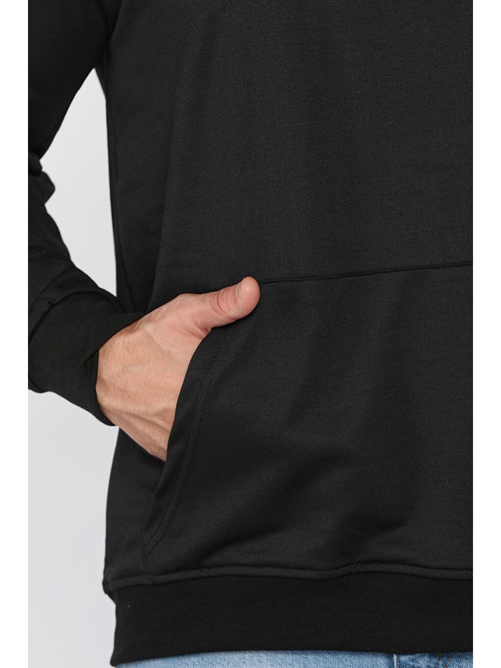 Siyah Kanguru Cepli Kapüşonlu Erkek Sweatshirt-3