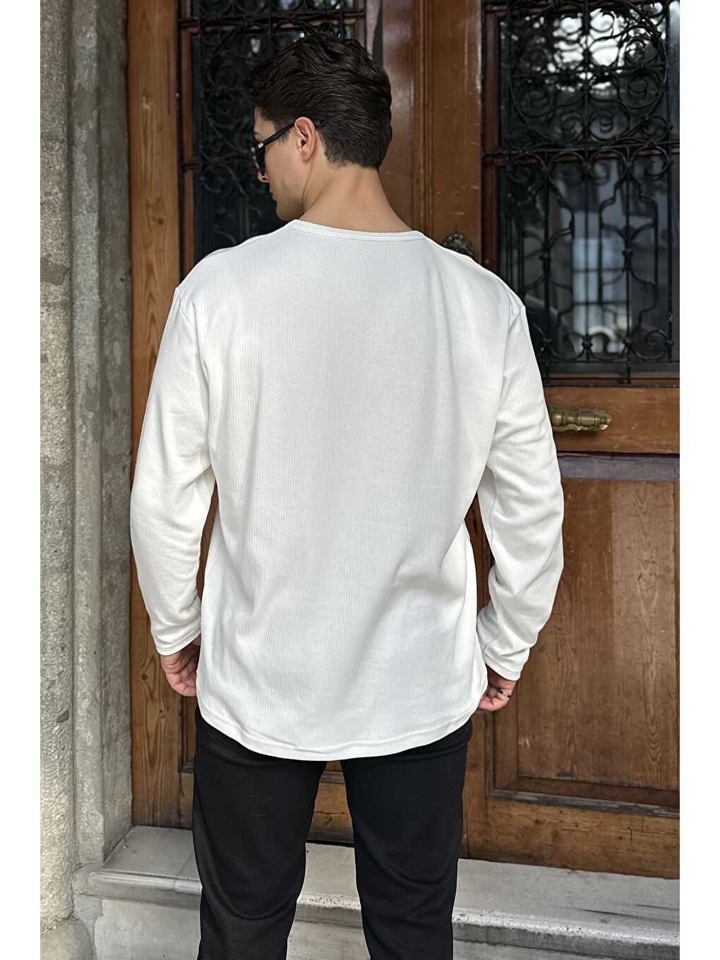 Ekru Erkek Bisiklet Yaka İnterlok Sweatshirt-3