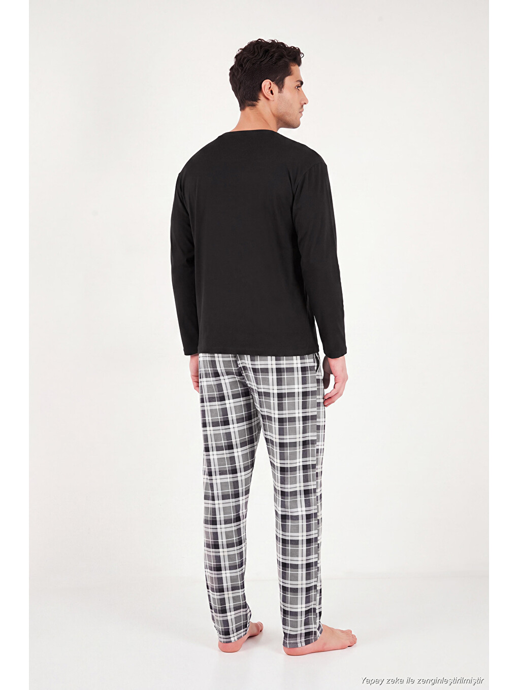 Siyah Ekoseli Pamuklu Bisiklet Yaka Uzun Kollu Pijama Takımı 6575003-6
