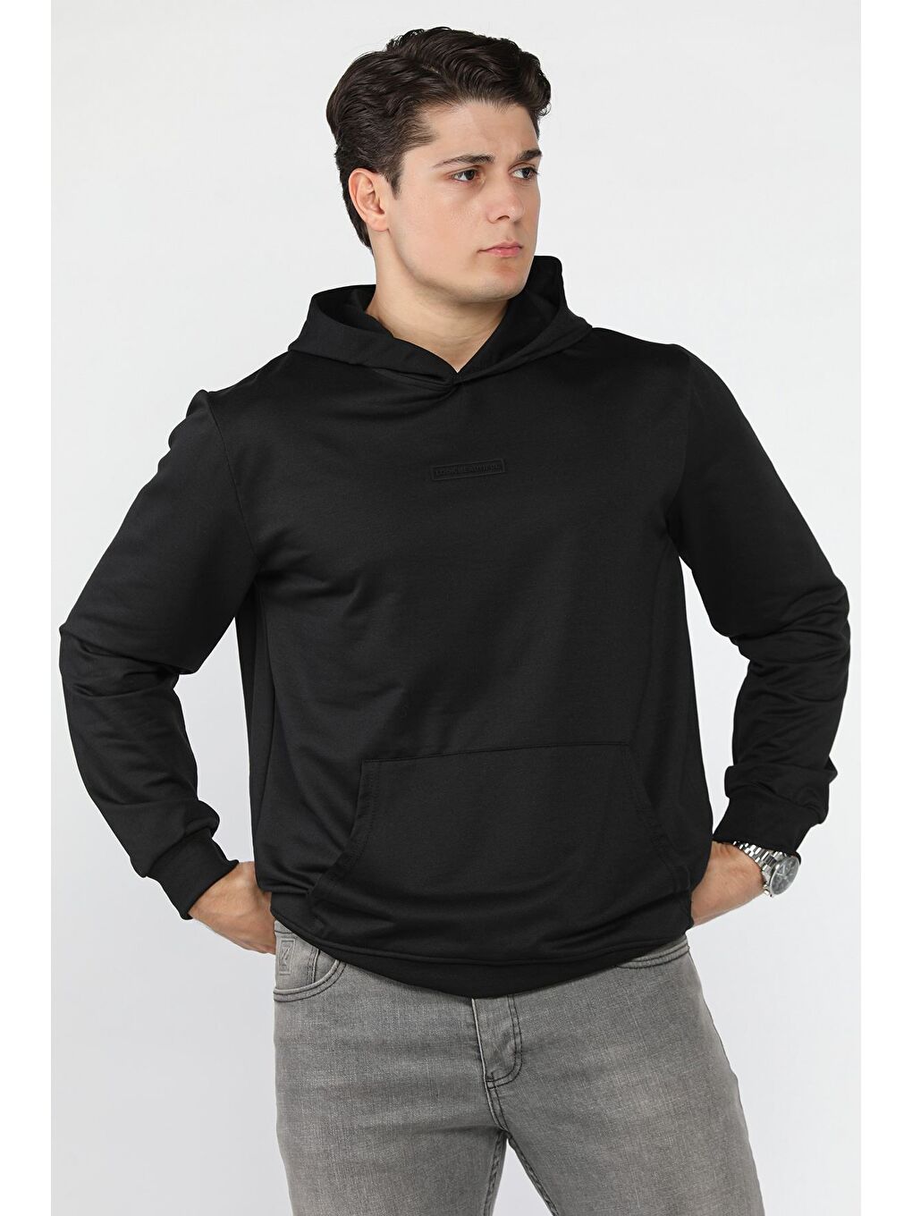 Siyah Kapüşonlu Kanguru Cepli Erkek Sweatshirt
