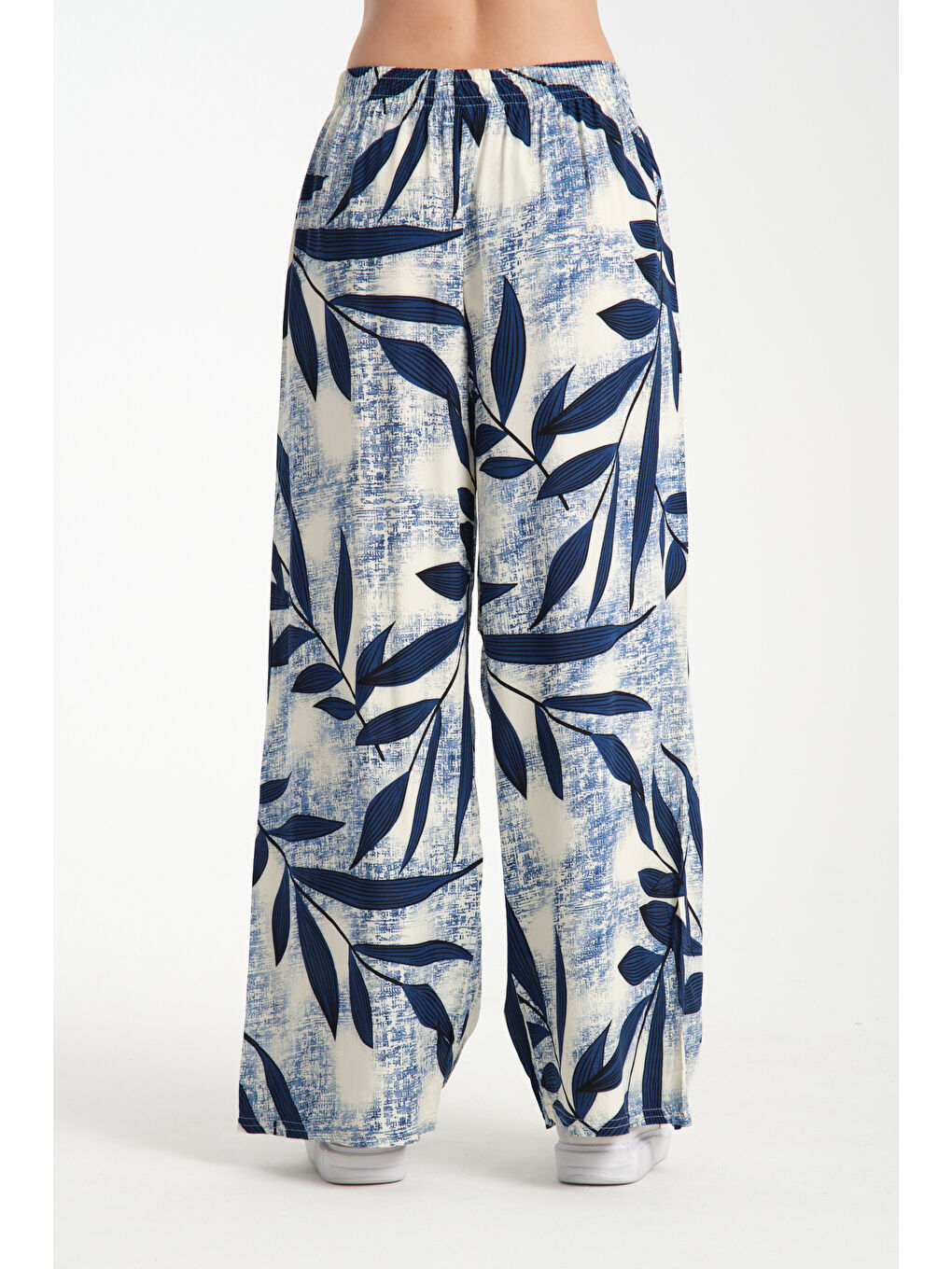 Lacivert Kadın Yaprak Desenli Dökümlü Viskon Pantolon 1067-3