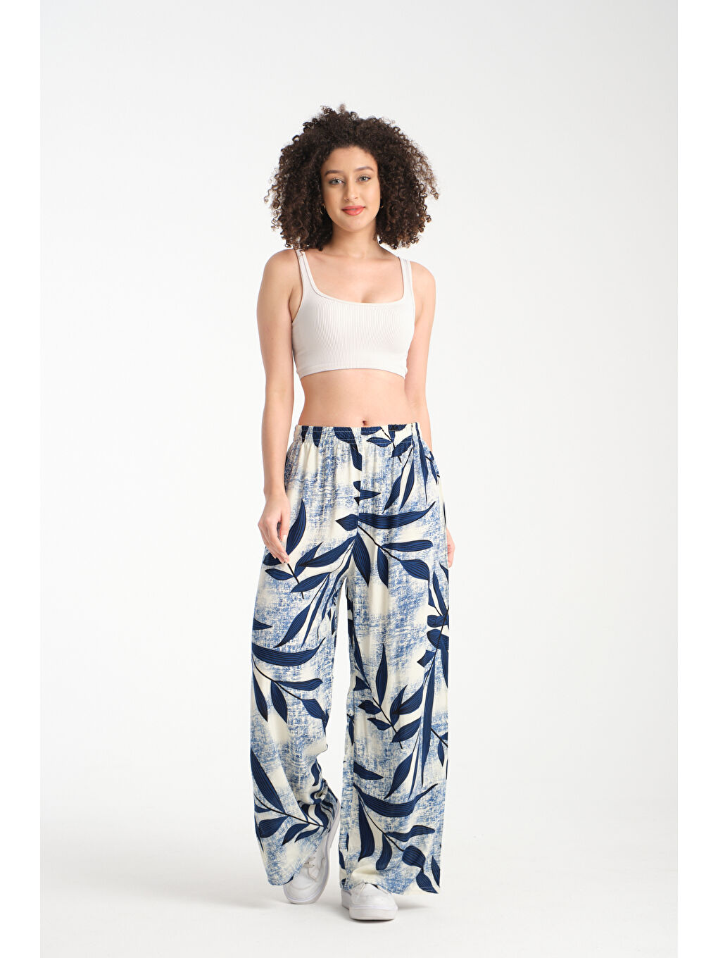 Lacivert Kadın Yaprak Desenli Dökümlü Viskon Pantolon 1067-4