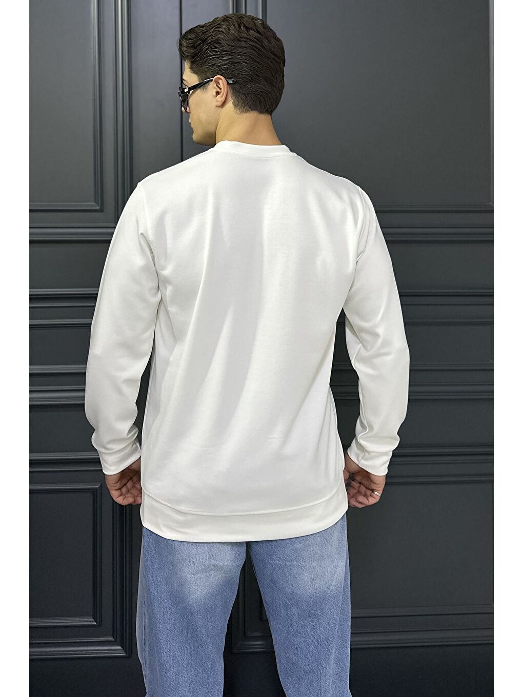 Ekru Erkek Bisiklet Yaka Baskılı Sweatshirt-1