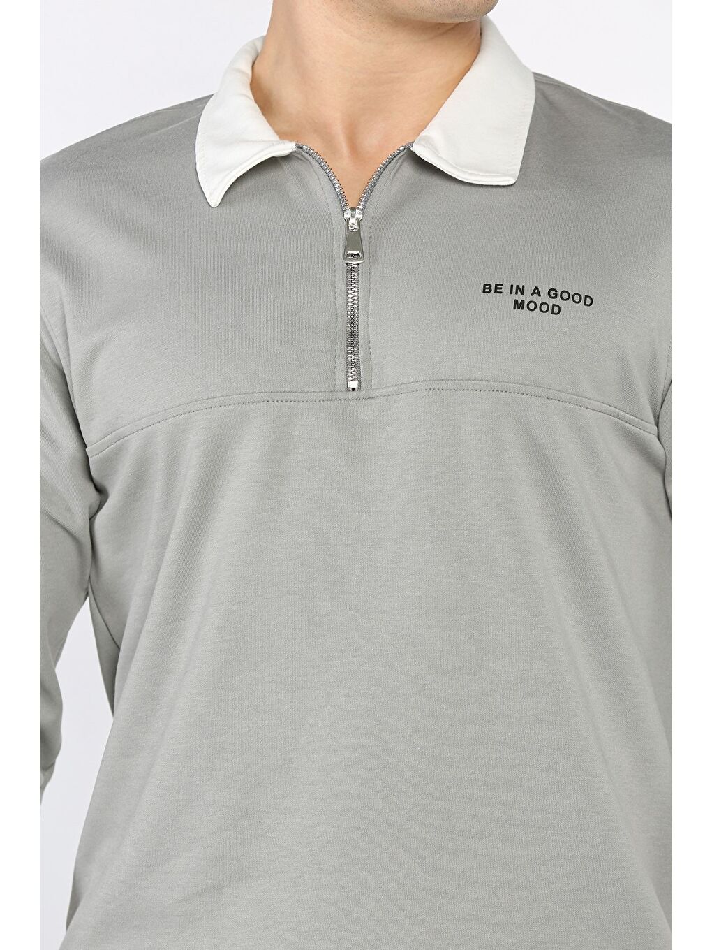 Gri Erkek Polo Yaka Yarım Fermuarlı Sweatshirt-4
