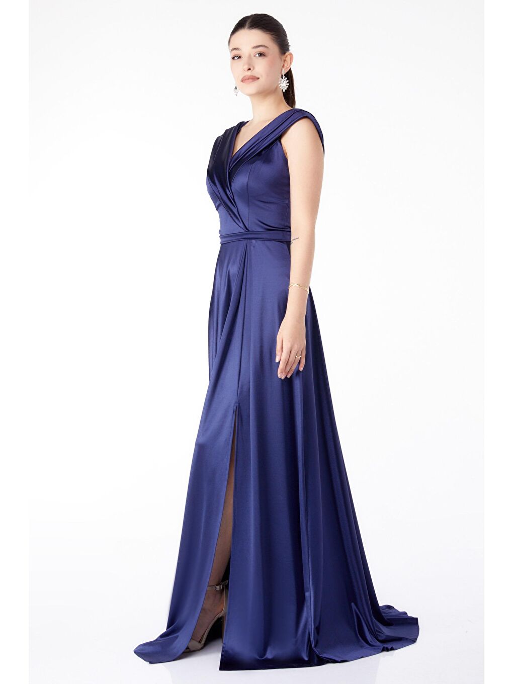 Orta Kadın Lacivert Düşük Omuz Abiye Elbise - 25521-3