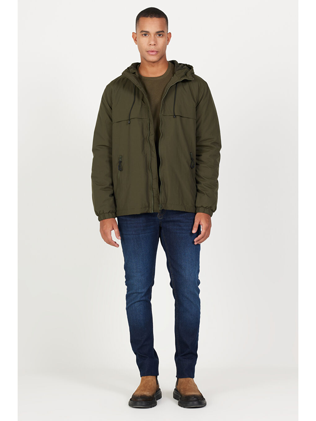 Erkek Haki Standart Fit Normal Kesim Kapüşonlu Yan Cepli Mont-3